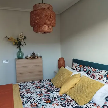 Apartman La Camara De Lorena Oviedo